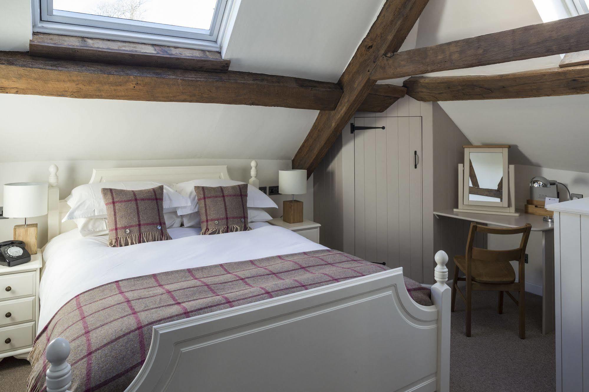 Tudor Farmhouse Hotel Clearwell Bagian luar foto