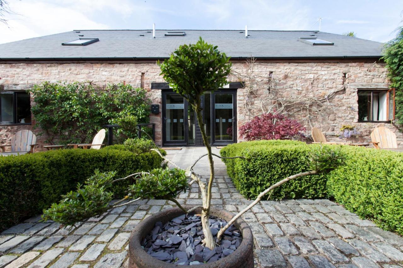 Tudor Farmhouse Hotel Clearwell Bagian luar foto